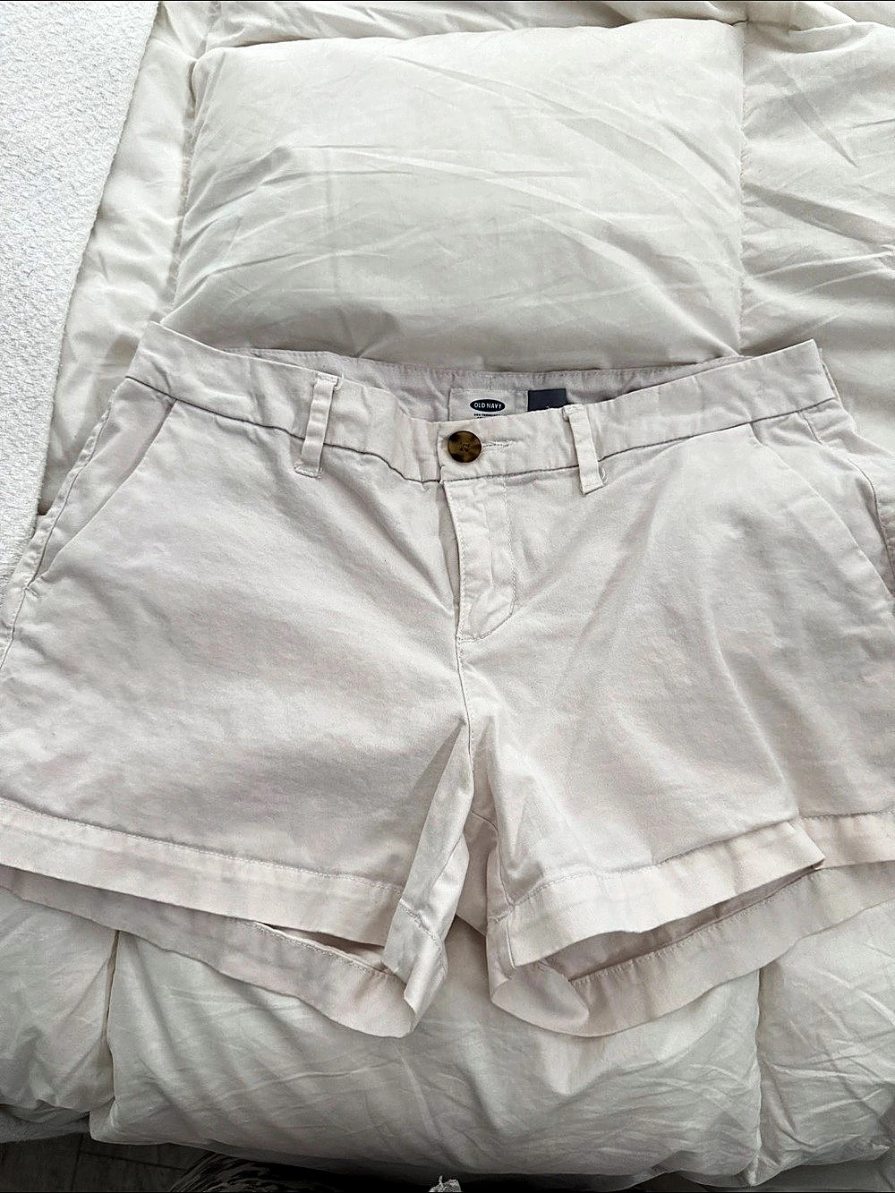 Old Navy Everyday Short High Waist Shorts White Size 2
